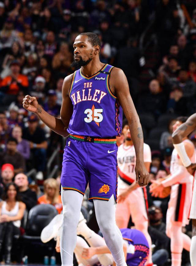 NBA常规赛清晨走向成谜;巴塞罗那伤情更新;质疑声仍在;医务组通报恢复(30岁博格巴确定被禁赛) NBA常规赛清晨走向成谜;巴塞罗那伤情更新;质疑声仍在;医务组通报恢复(30岁博格巴确定被禁赛)